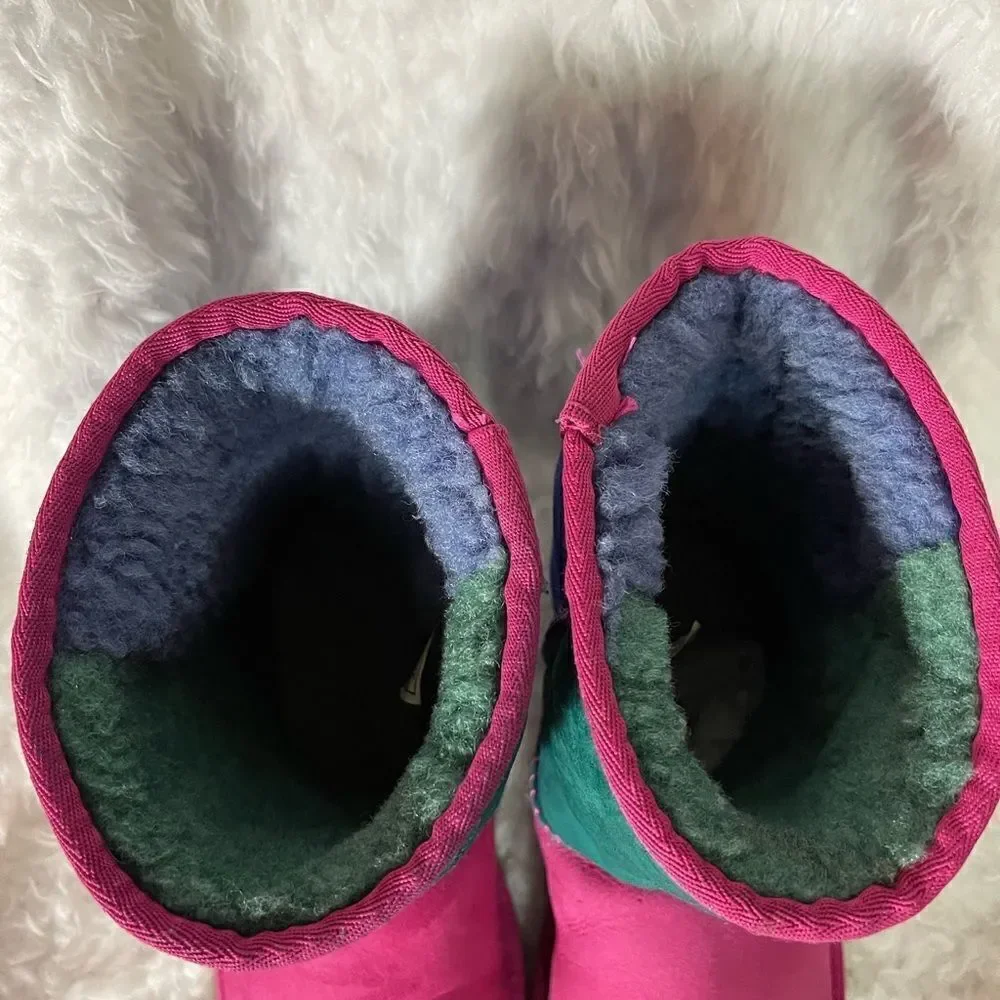 UGG Australia  youth Tri color block hot pink,teal green and purple Size…